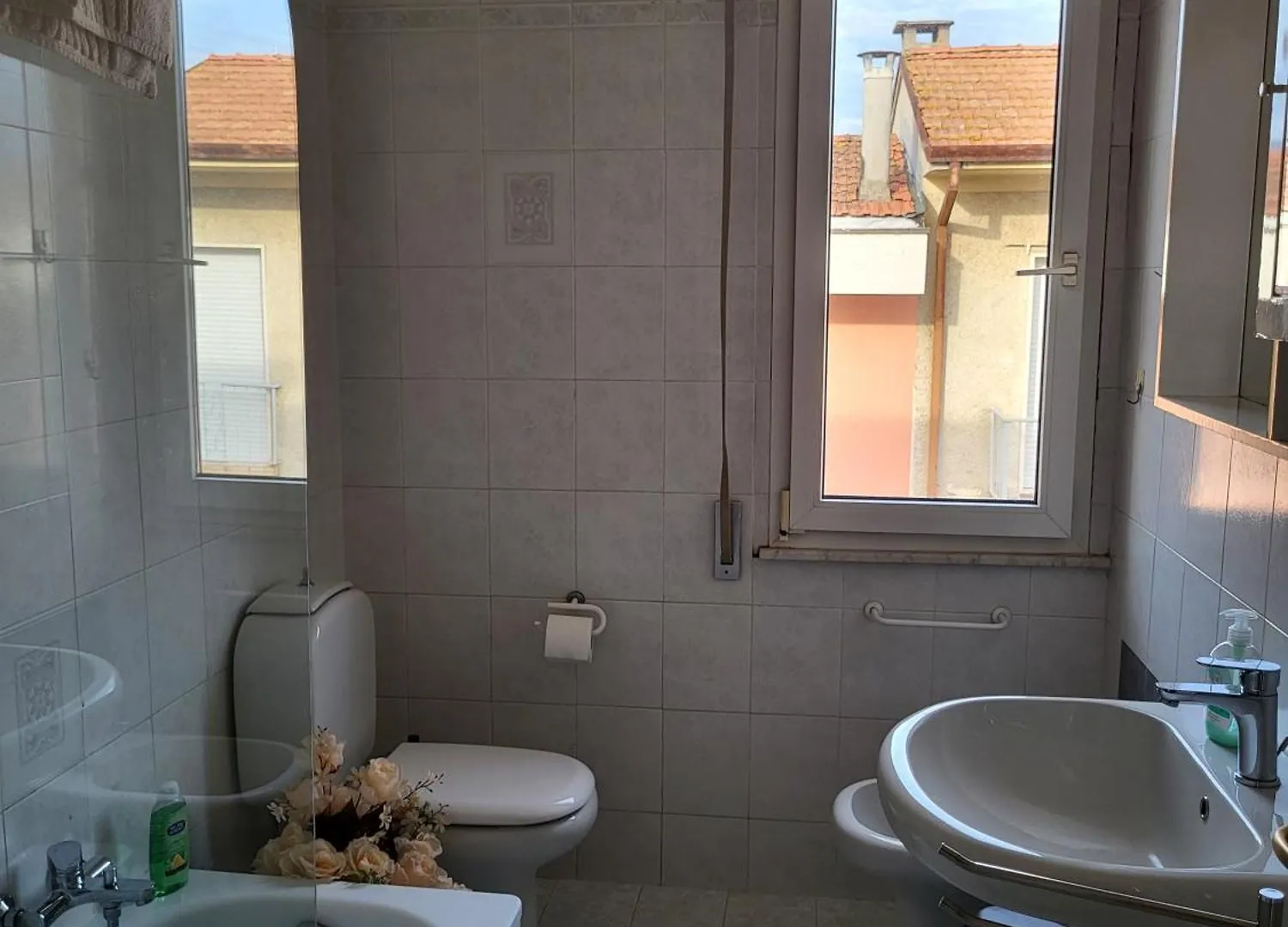 A Due Passi Dal Mare Lovely Apartment Viareggio